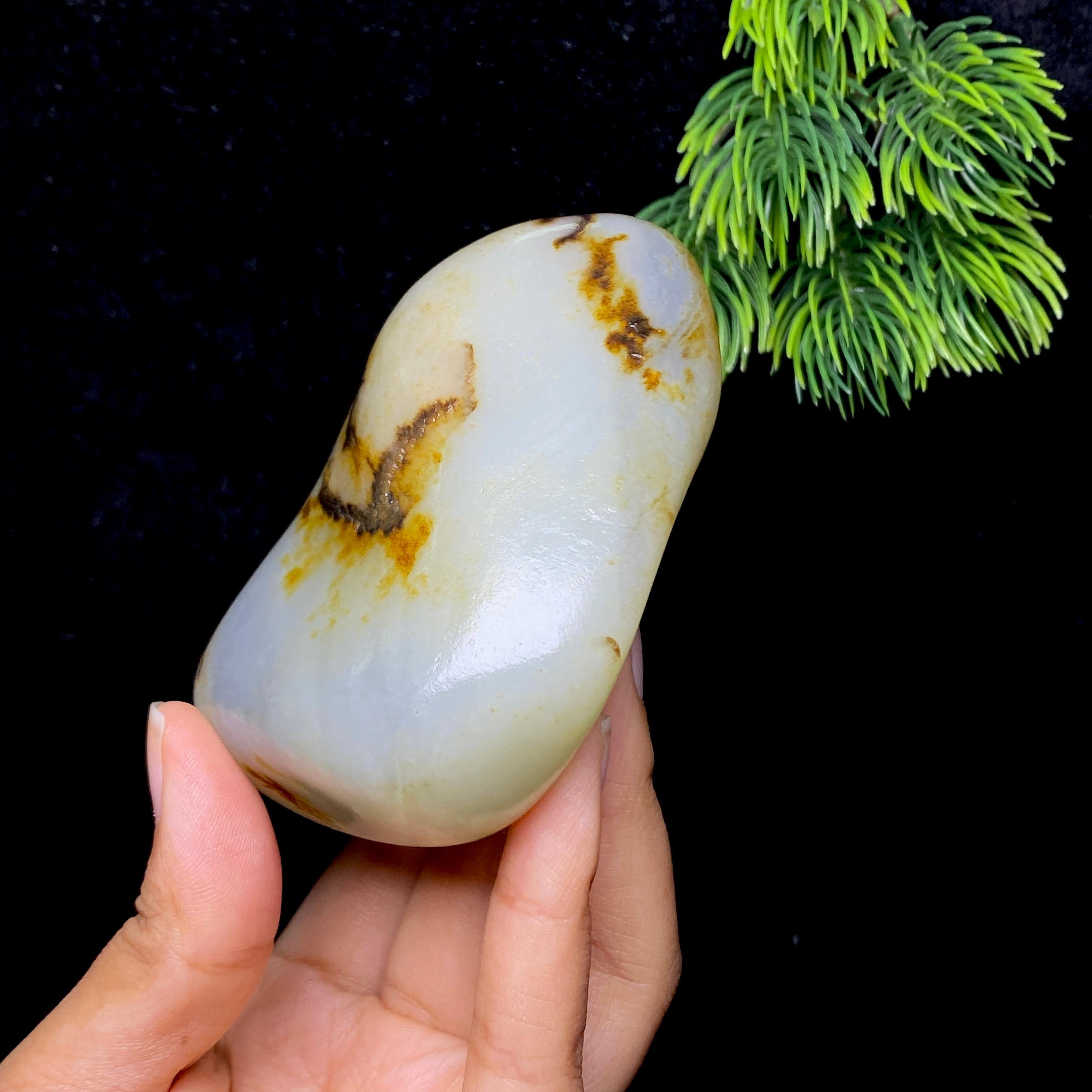 和田玉秋梨皮籽料（287.29g）