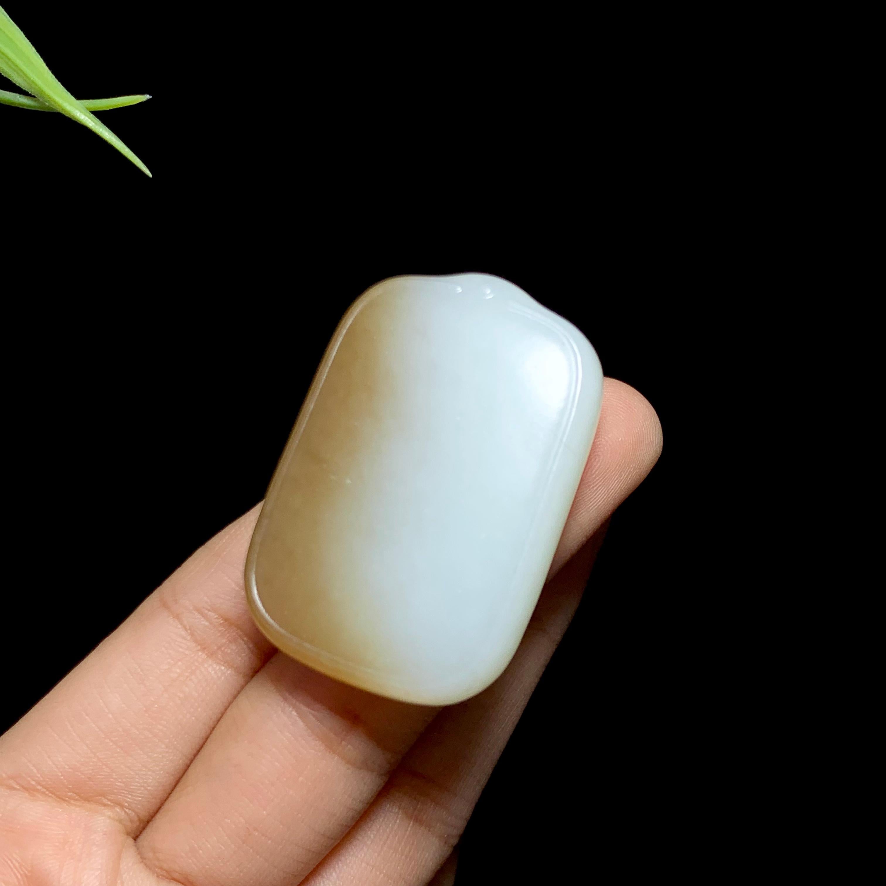 和田山料糖白玉无事牌（30.0g）