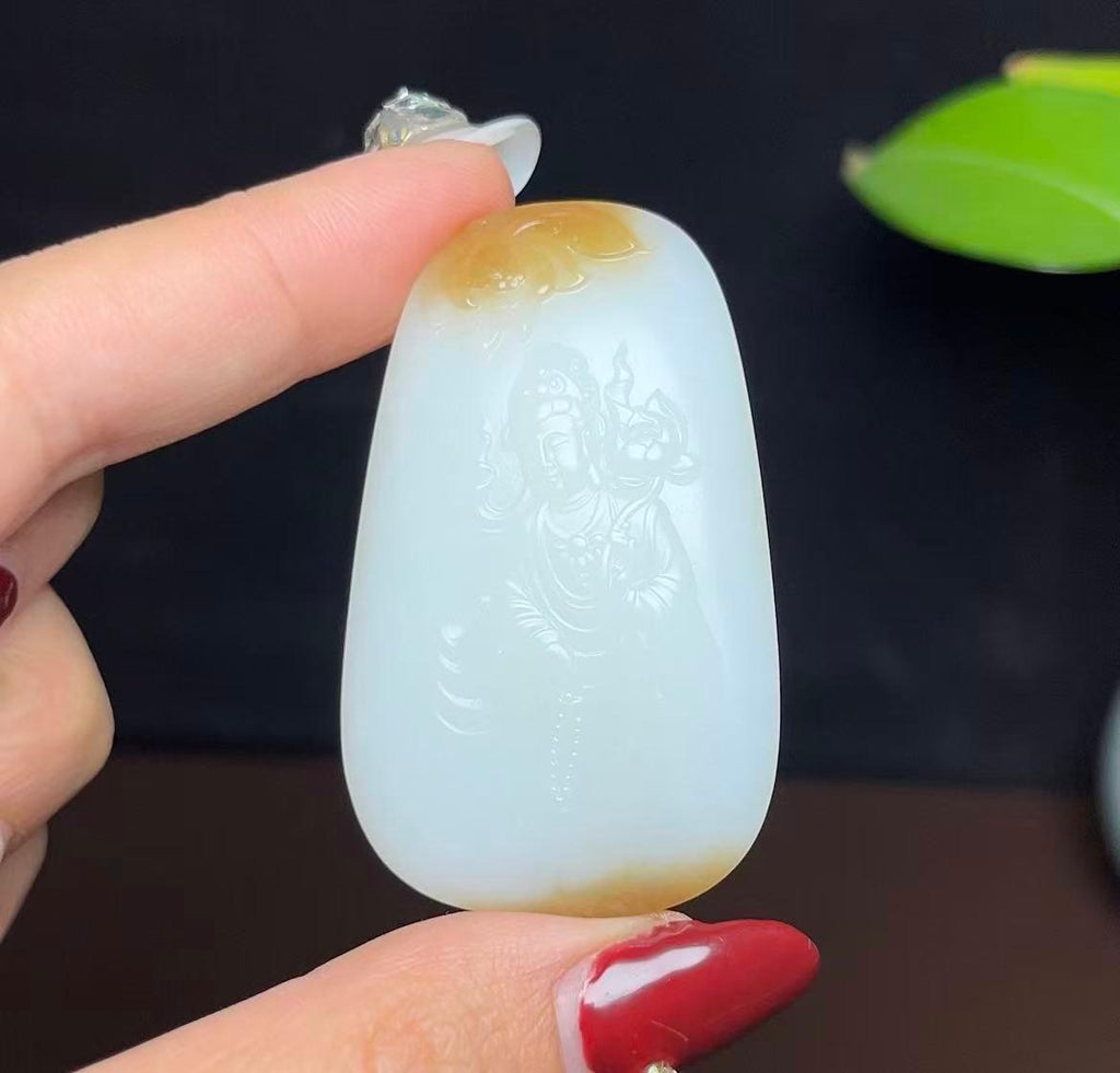新疆和田玉且末天地糖白羊脂玉观音（3.1g）