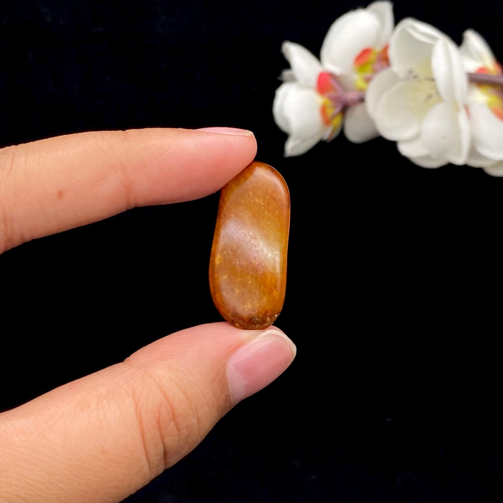 和田玉红沁皮籽料戒面籽（5.1g）