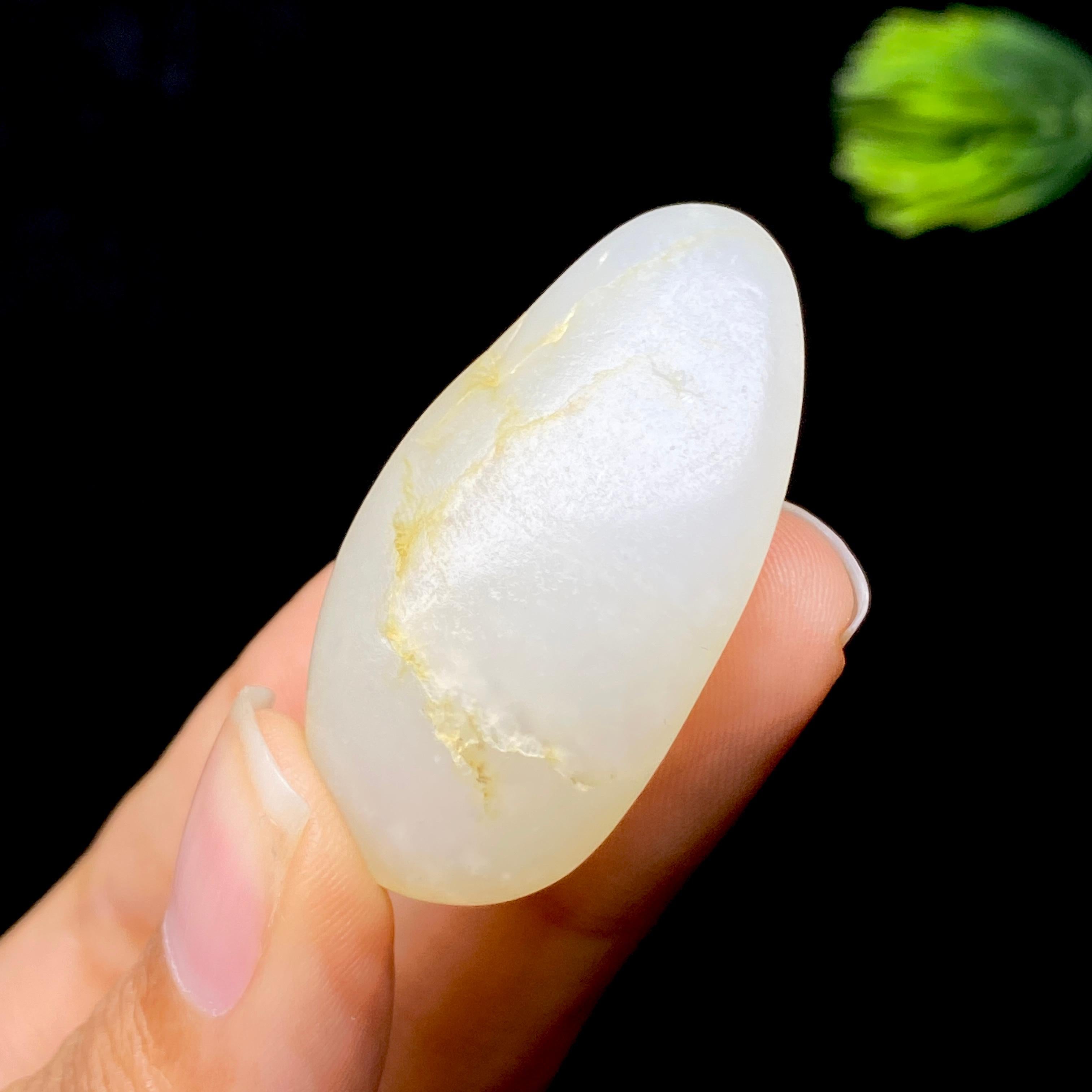 和田玉白玉籽料（17.91g）