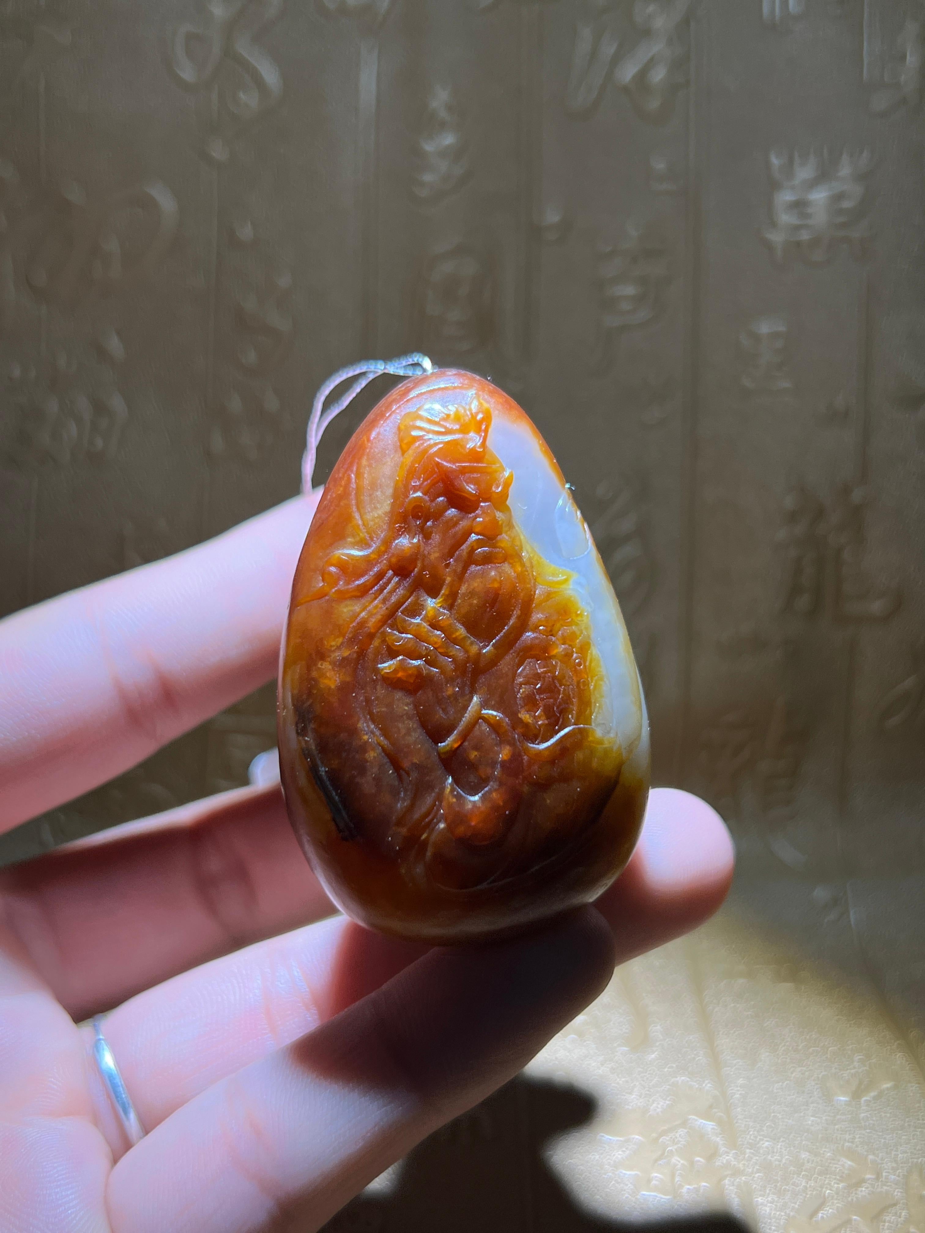 和田玉籽料桃源三结义（133.5g）
