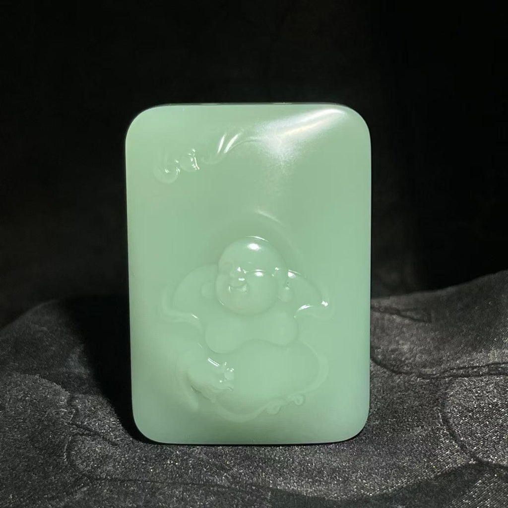 和田玉碧玉粉青佛公牌（45.5g）