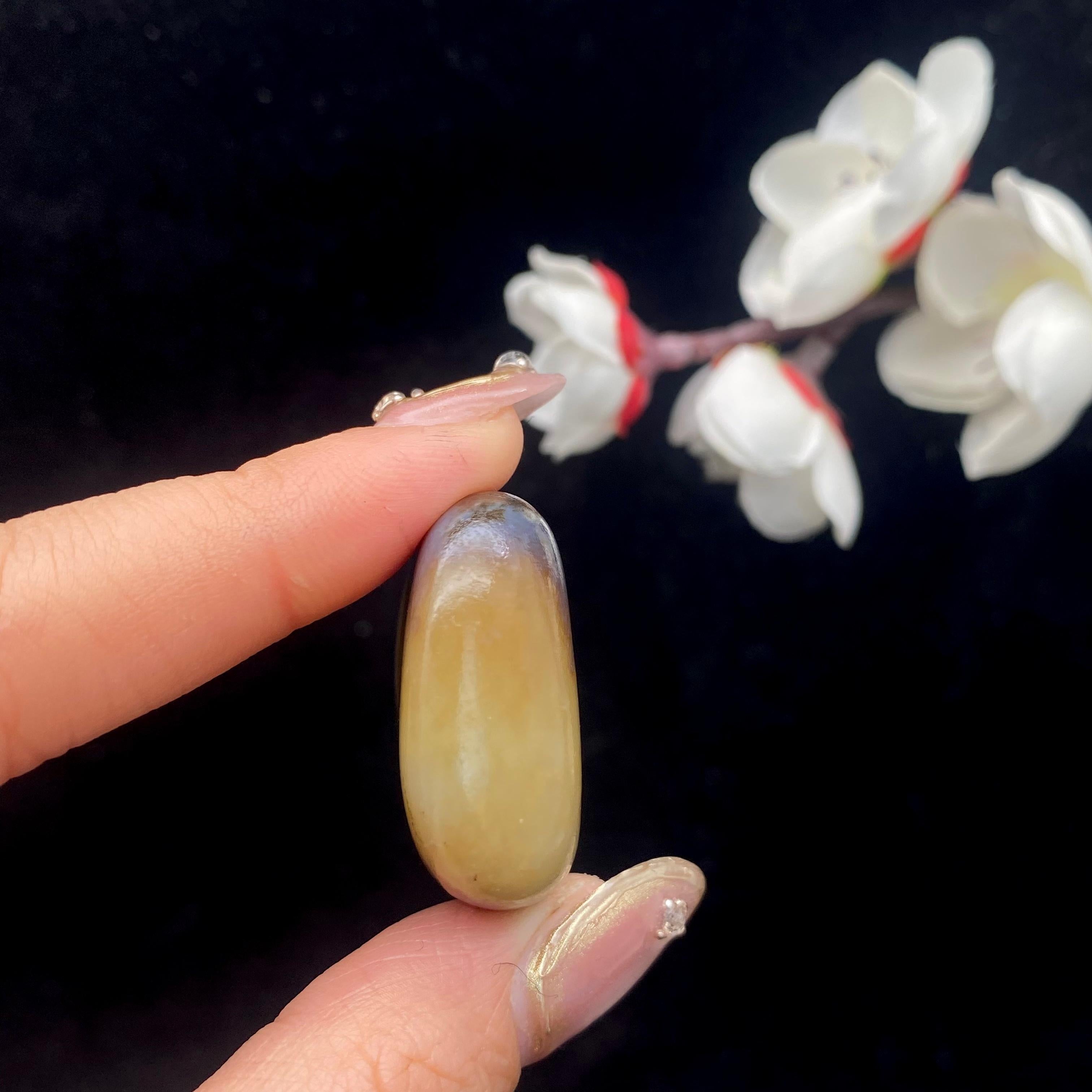 和田玉糖籽料原石（22.5g）