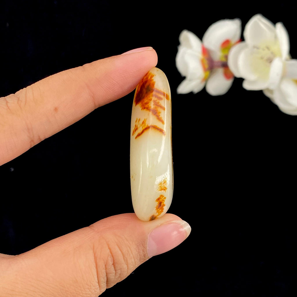 和田玉聚红皮籽料挂件（28.4g）