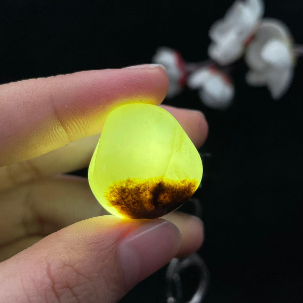 和田玉黑黄皮籽料吊坠籽（13.3g）