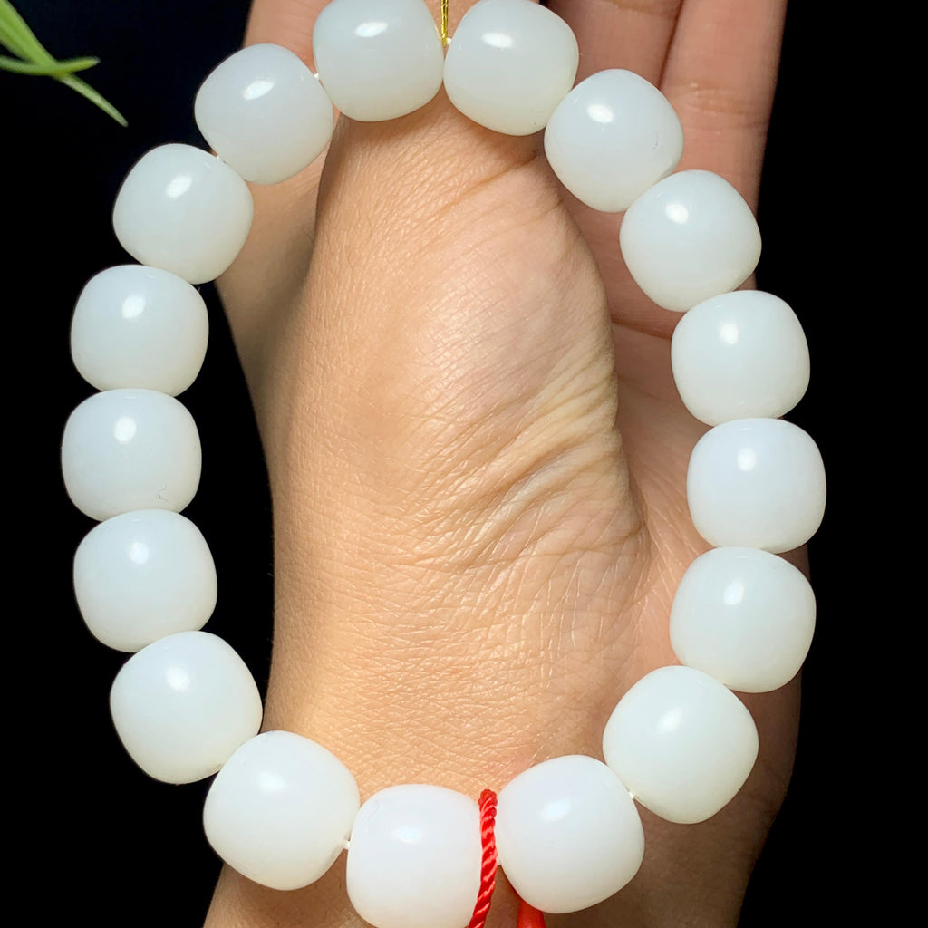 高品质和田羊脂白玉老型珠手串（59.4g）