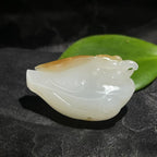 和田玉糖羊脂白玉鹰吊坠