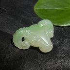 和田玉翠青羊吊坠