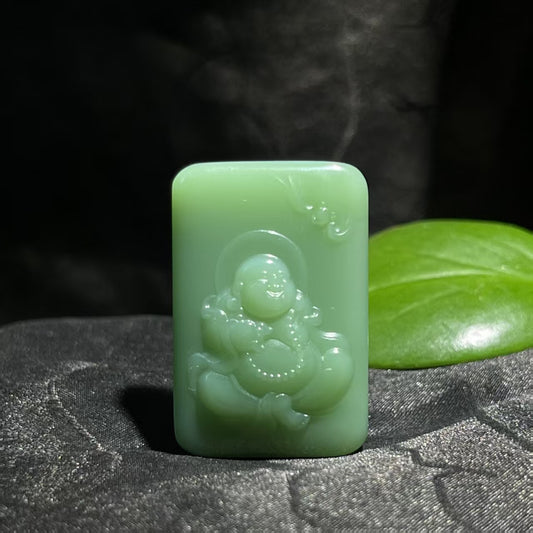和田玉碧玉粉绿佛公