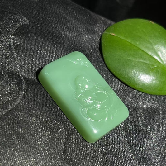 和田玉碧玉粉绿佛公