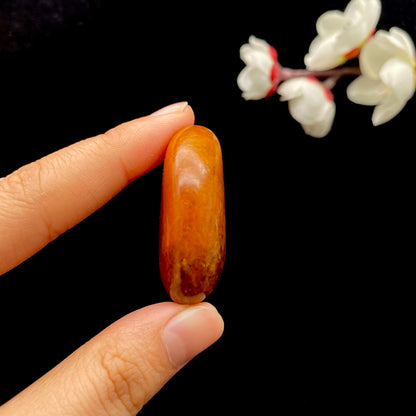 和田玉-黄沁皮籽料原石