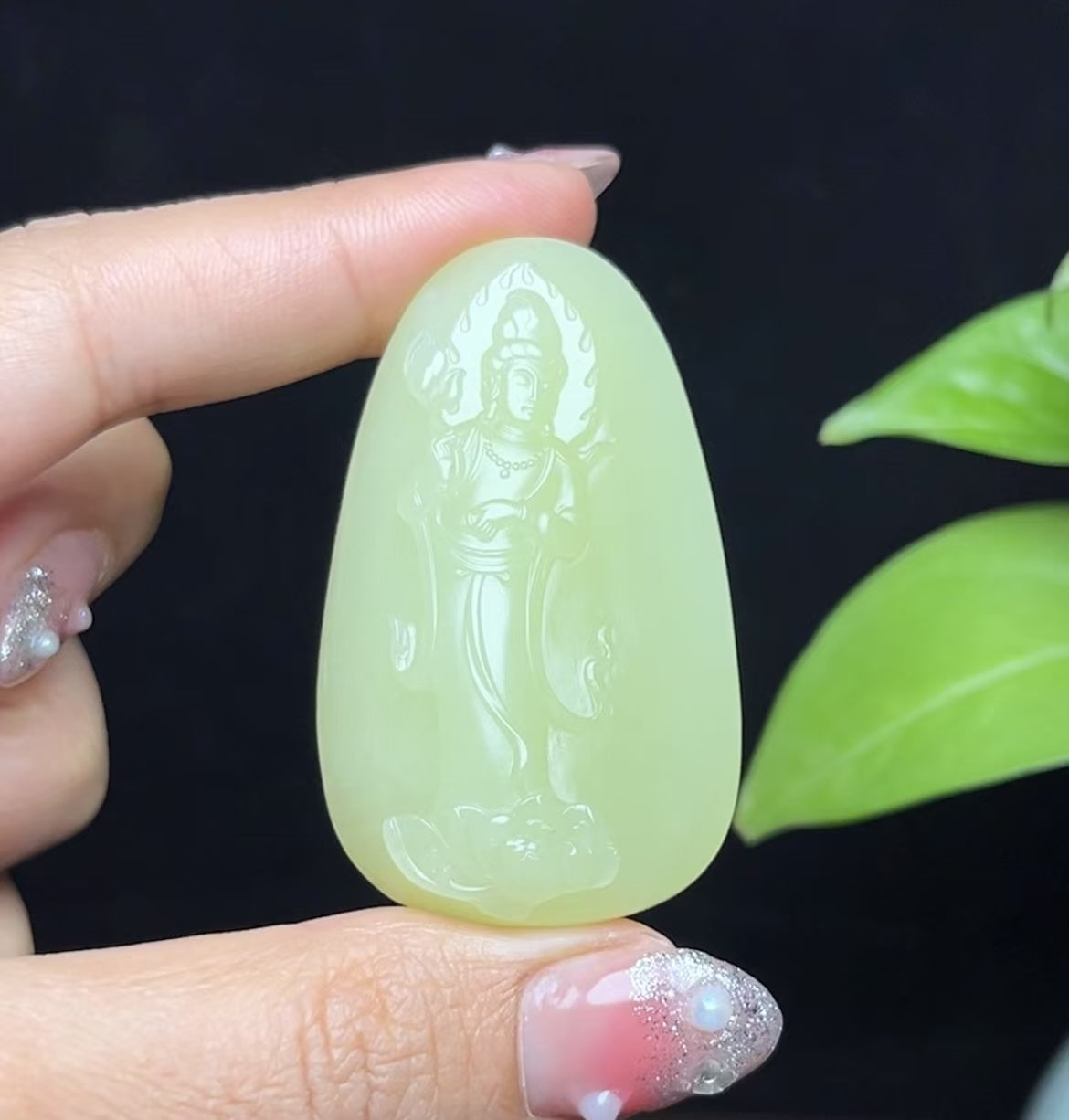 新疆和田玉若羌黄口料站观音