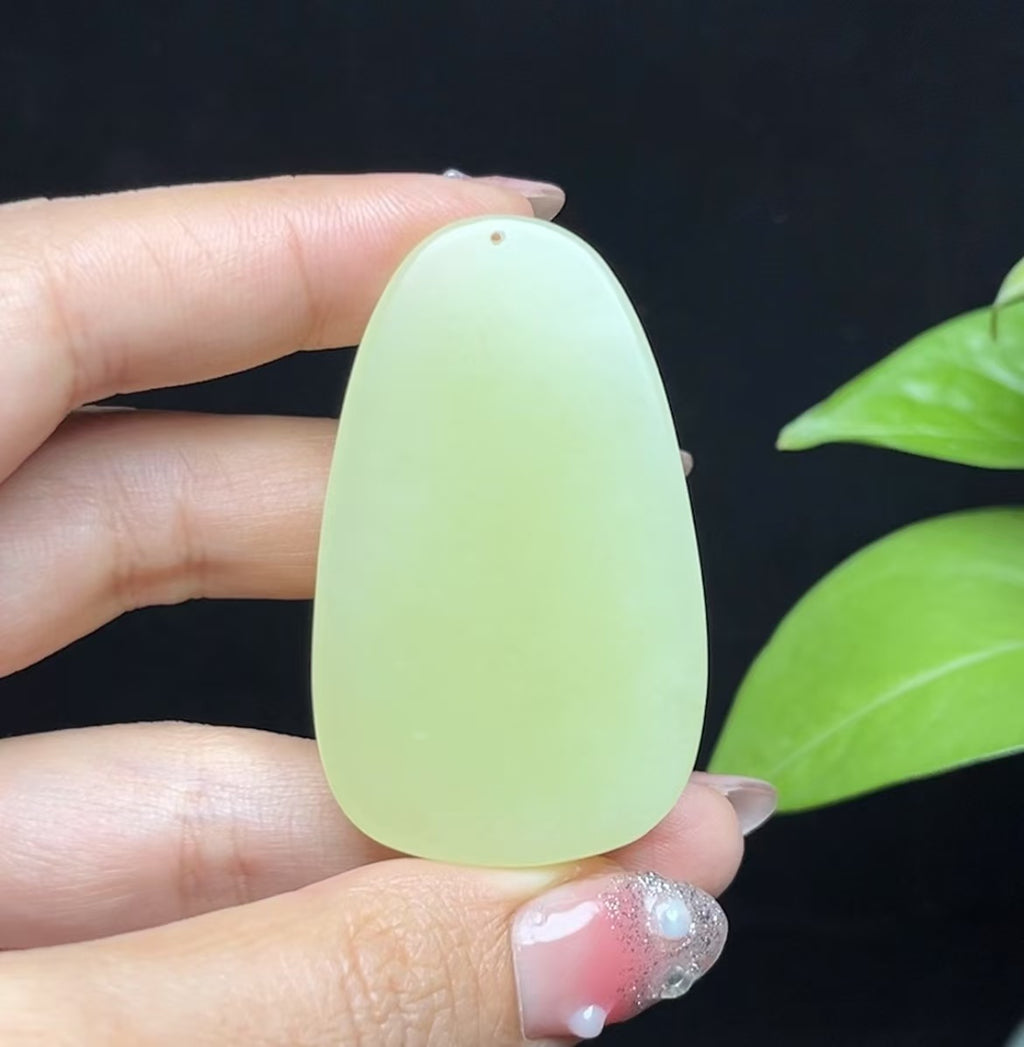 新疆和田玉若羌黄口料站观音