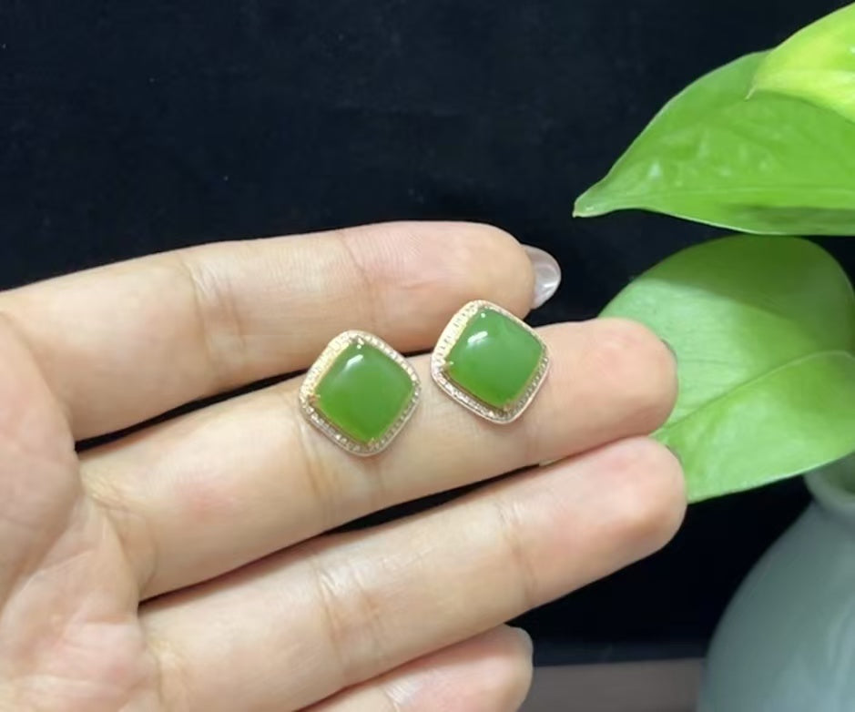 和田玉碧玉耳钉