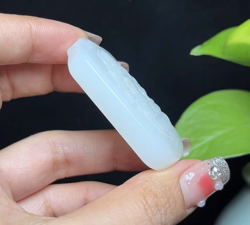 和田羊脂玉千手观音