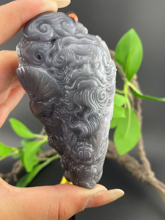 和田玉烟紫钟馗手把件