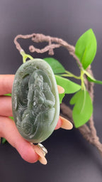 和田玉沙枣青钟馗挂件