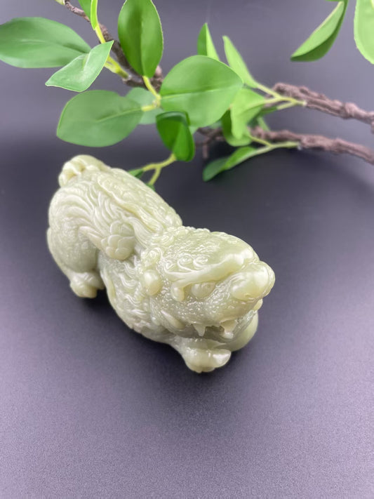 和田玉黄口貔貅手把件