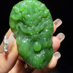 和田玉碧玉龙行天下挂件