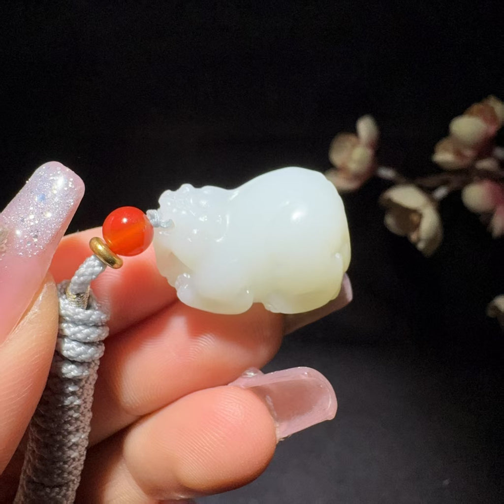 和田玉白玉貔貅