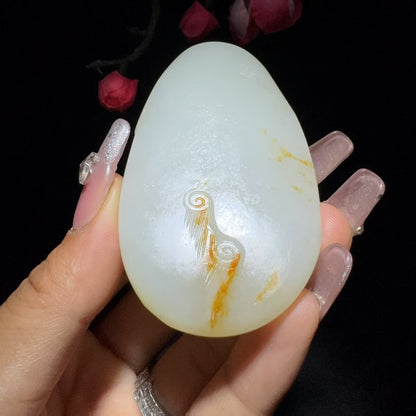 和田玉籽料千手观音
