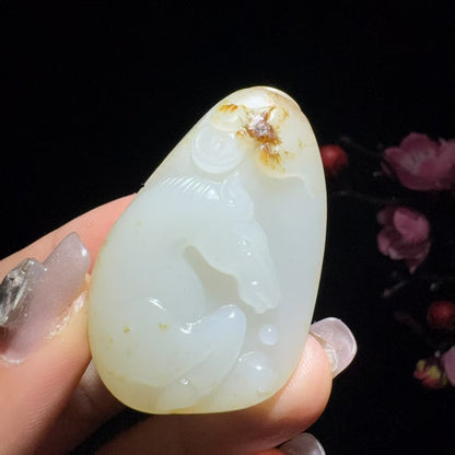 和田玉籽料马到成功挂件