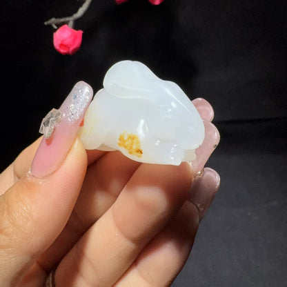 和田玉籽料兔子挂件