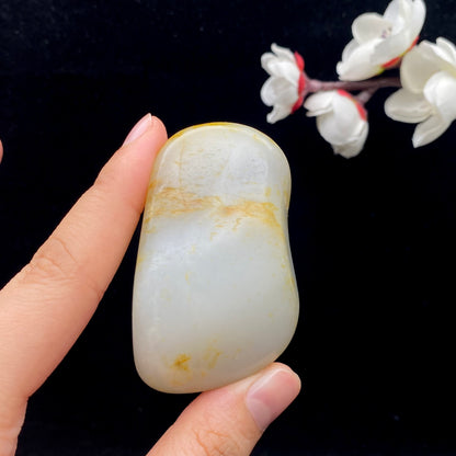 和田玉-洒金皮青花底籽料手把件