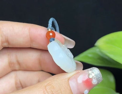 新疆和田玉且末糖羊脂玉如意平安锁