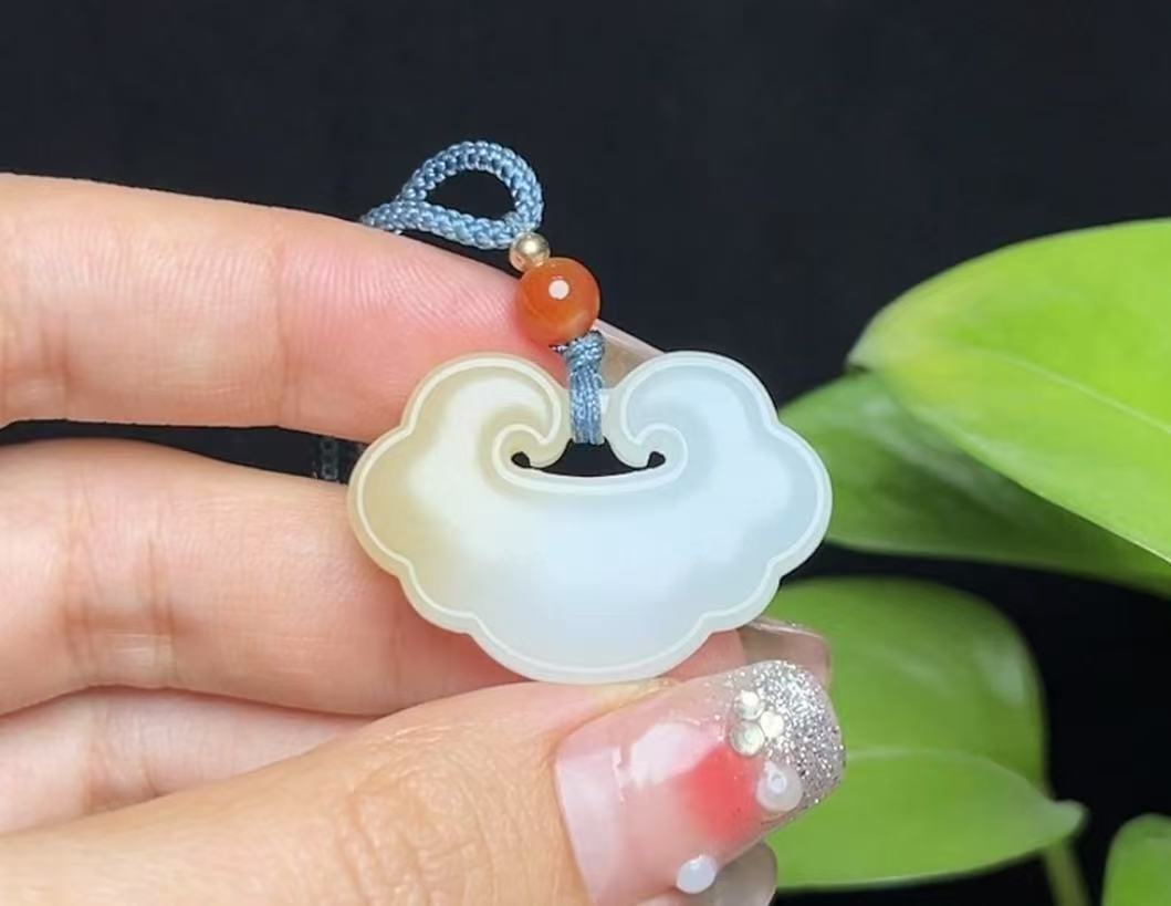 新疆和田玉且末糖羊脂玉如意平安锁