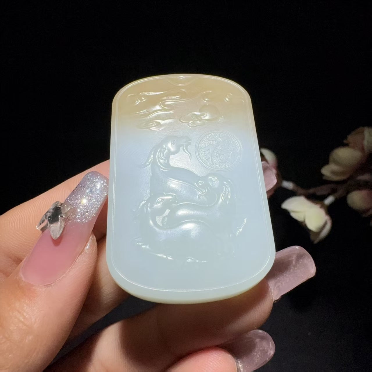 和田玉糖白挂件三羊开泰