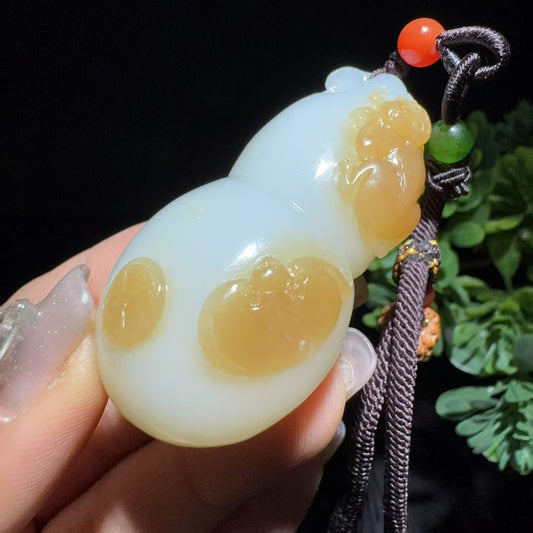 和田玉糖白小手把件葫芦