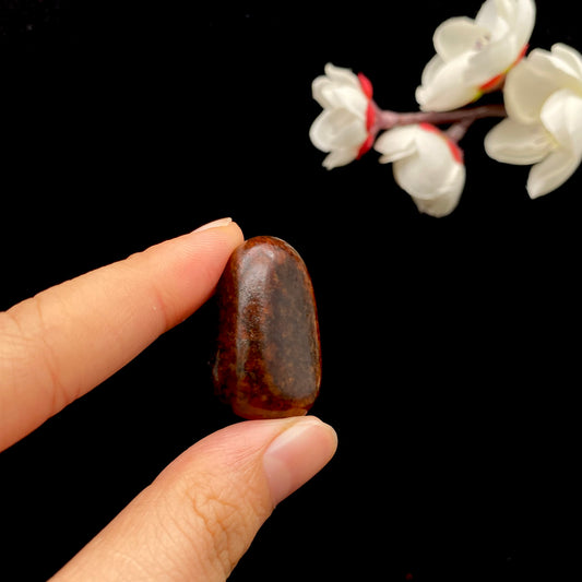 和田玉-红沁皮籽料原石