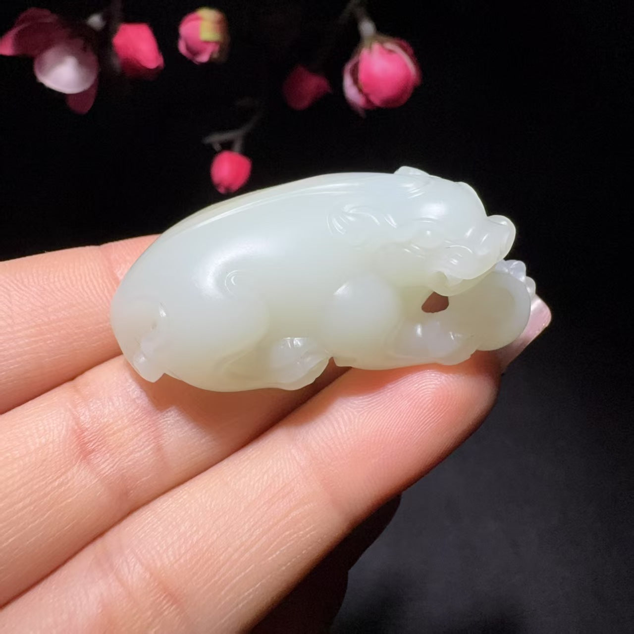 和田玉籽料挂件貔貅
