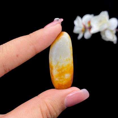 【超值推荐】和田玉-黄皮青花底籽料吊坠籽