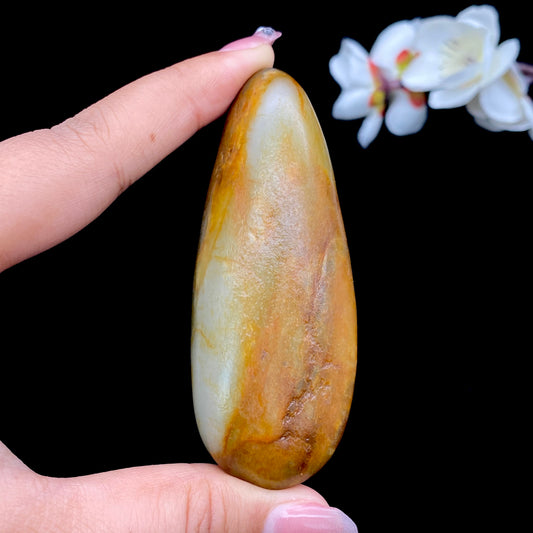 【超值推荐】和田玉-聚黄皮青花籽料手把件