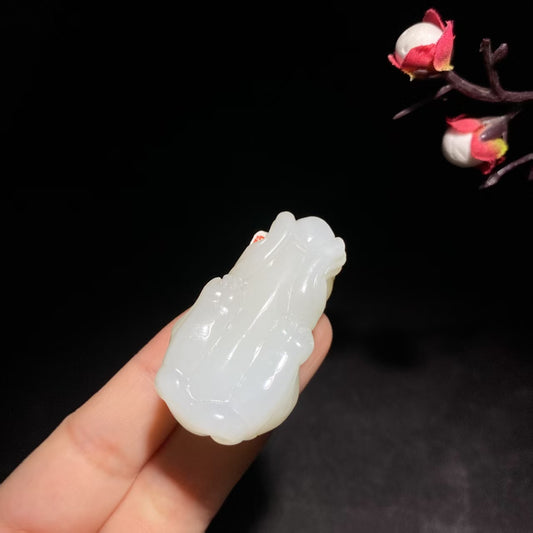 和田山料白玉貔貅挂件