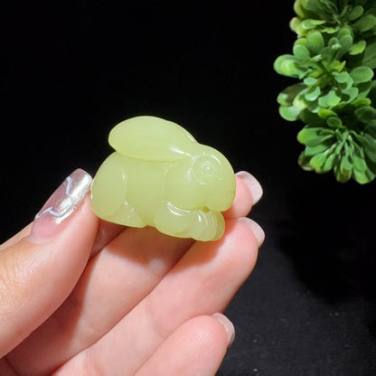和田玉黄玉挂件生肖兔