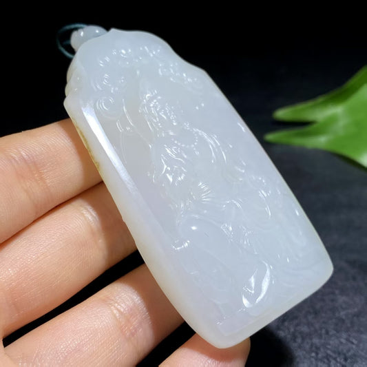 和田玉籽料观音挂件