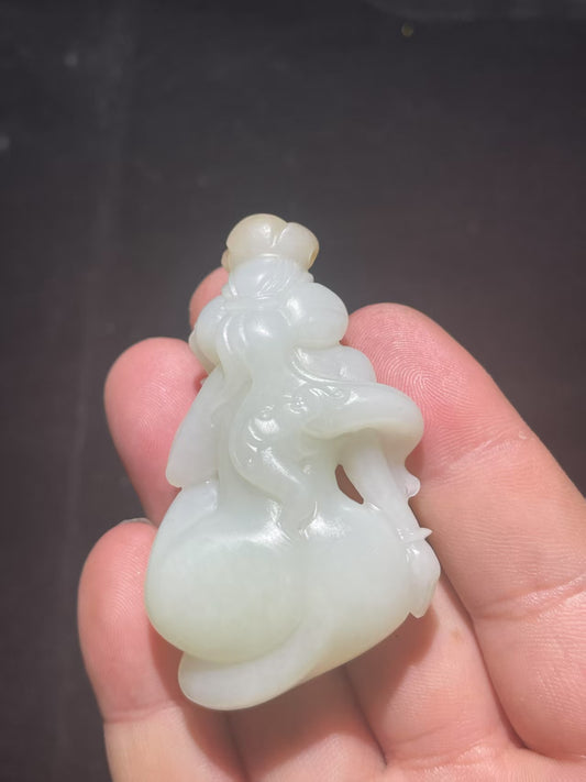 和田玉糖白【玉美人】挂件