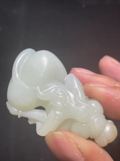 和田玉糖白【玉美人】挂件