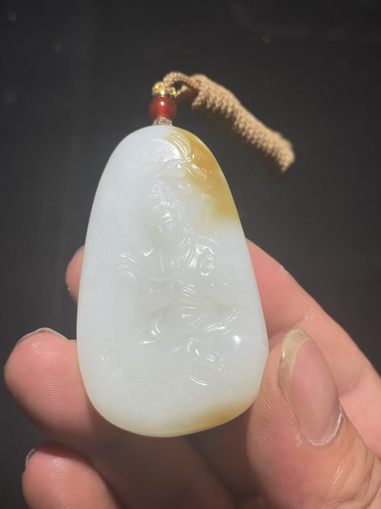 和田玉羊脂糖白【观音】挂件
