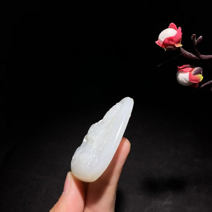 和田山料羊脂白玉观音挂件