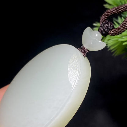 和田玉籽料无事牌