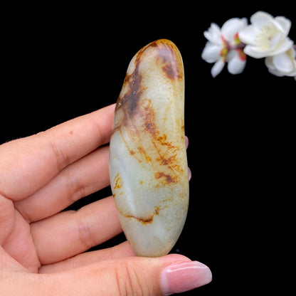 和田玉-洒红皮青花底籽料原石
