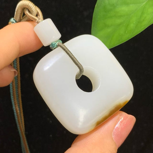 和田玉白玉玉琮挂件