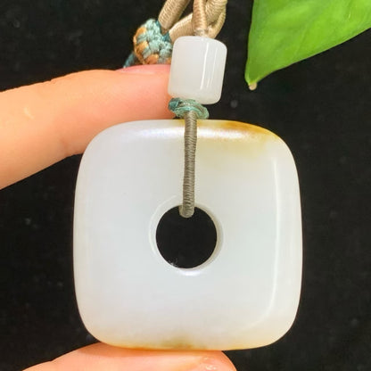 和田玉白玉玉琮挂件