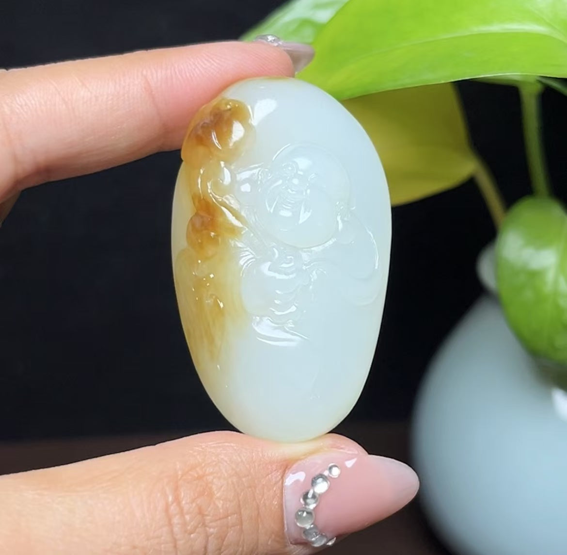 新疆和田玉且末糖羊脂玉佛公