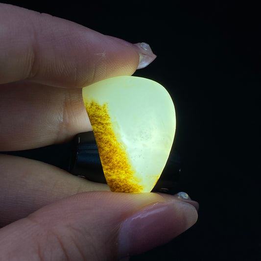 和田玉-聚黄皮青花底籽料吊坠籽